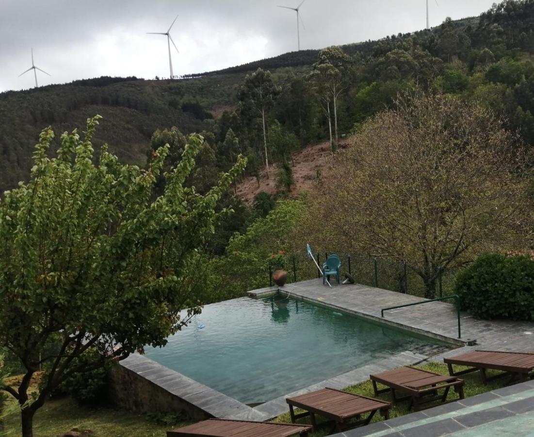 הוילה Gondramaz Patio Do Xisto מראה חיצוני תמונה