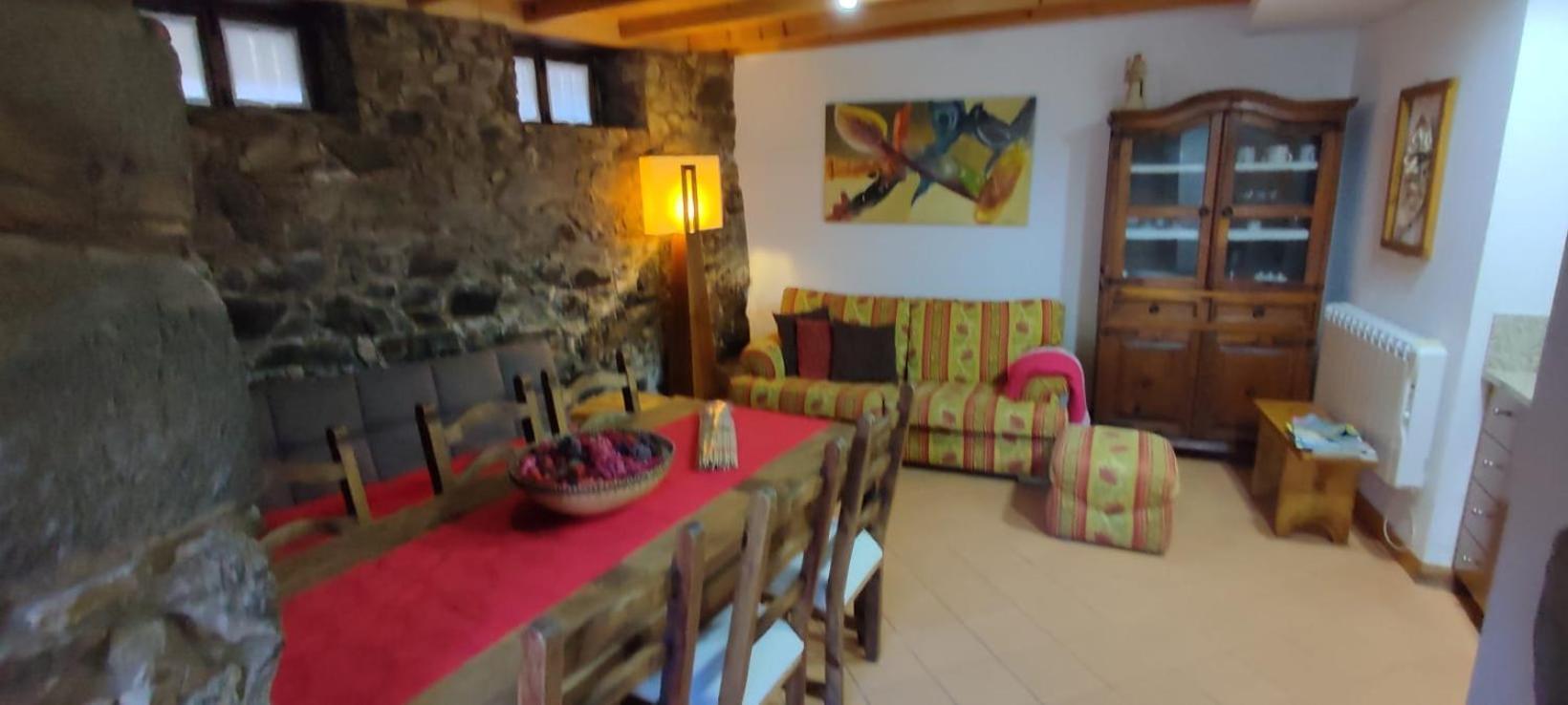 הוילה Gondramaz Patio Do Xisto מראה חיצוני תמונה